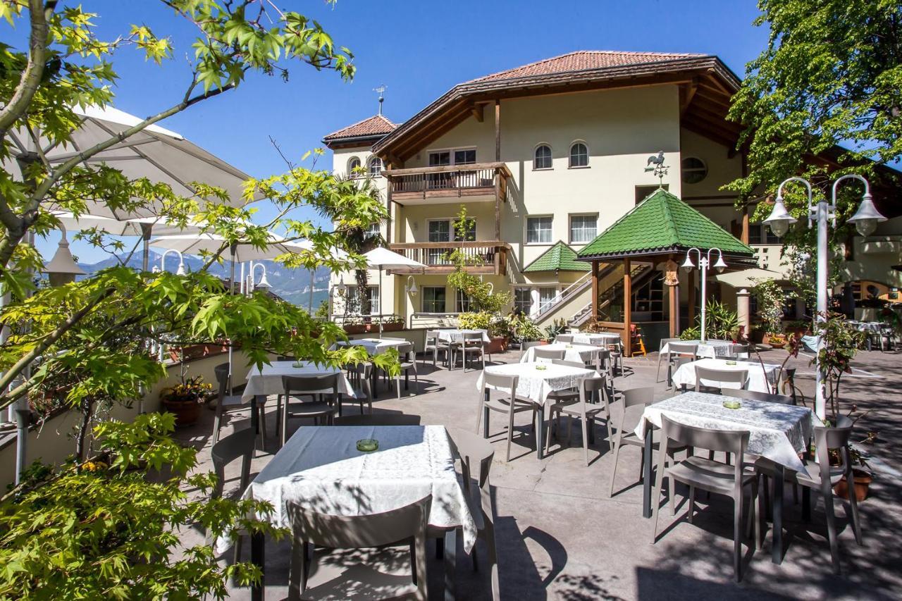 Hotel Tenz 2025 Montagna Luaran gambar