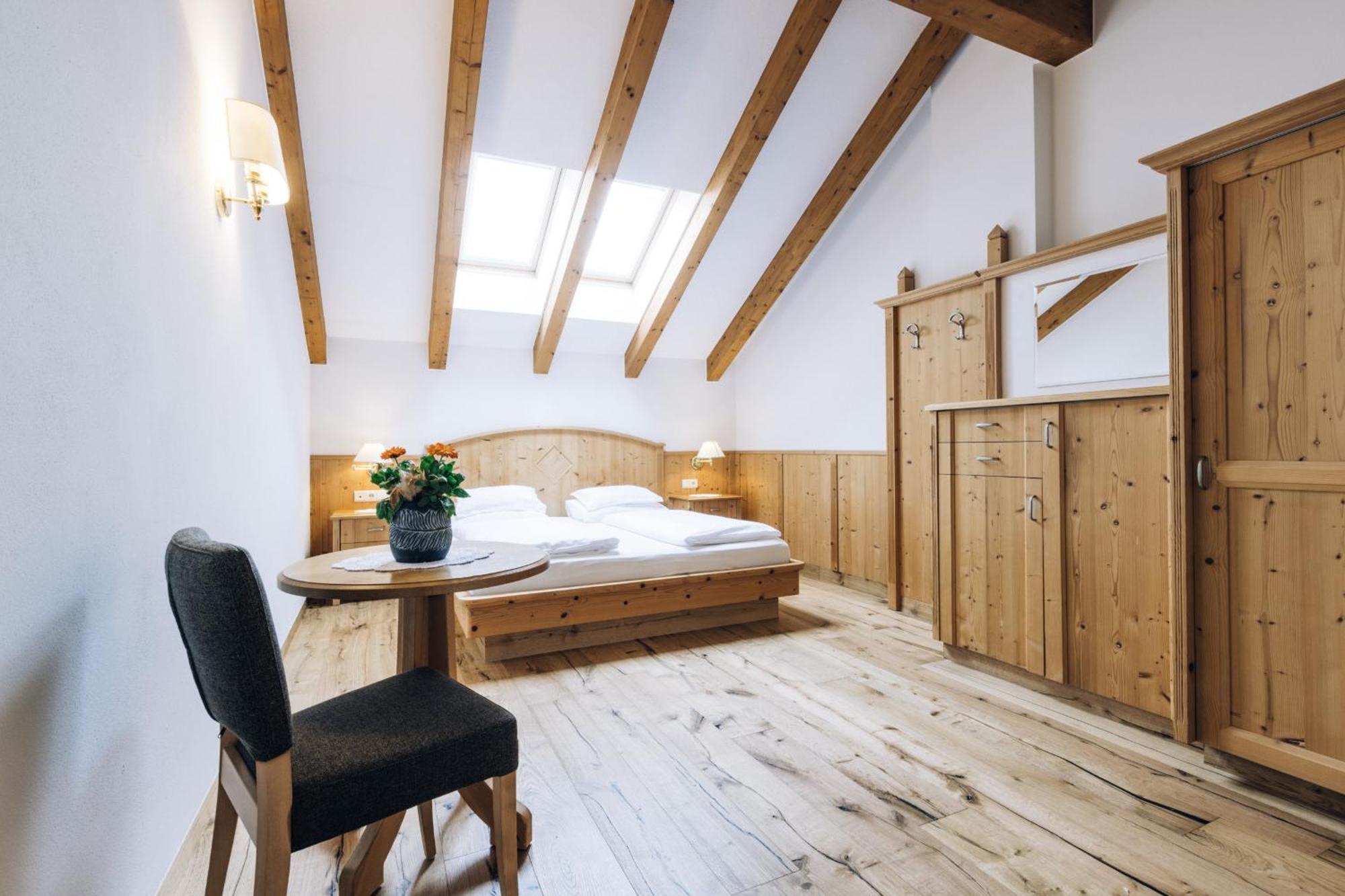 Hotel Tenz 2025 Montagna Luaran gambar